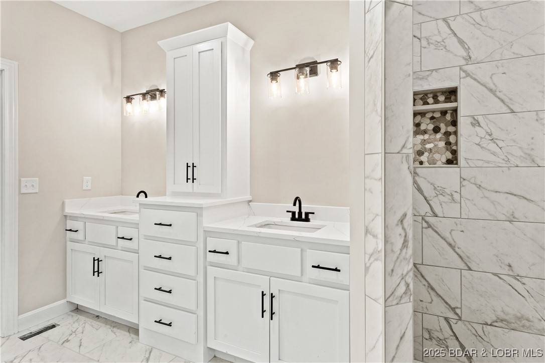 Shores of Eagle's View - Residential