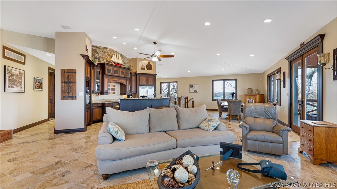 Horseshoe Bend #4 - Residential