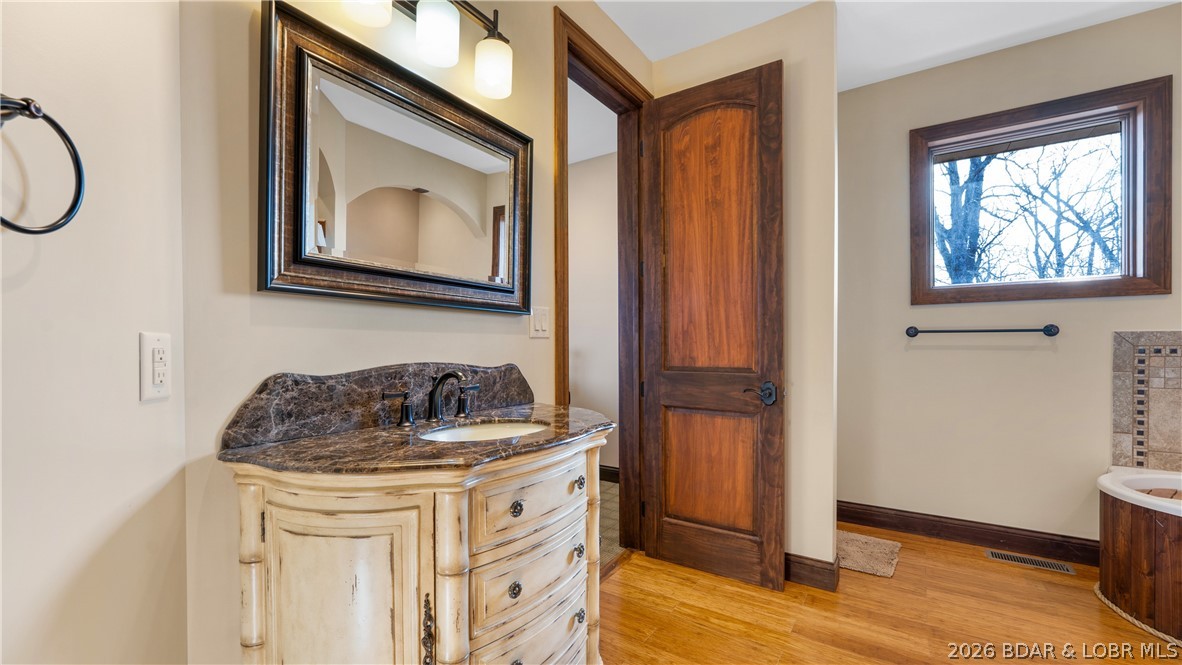 Horseshoe Bend #4 - Residential