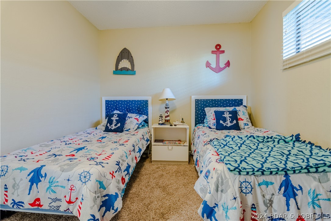 Lake Ozark, Missouri 65049, United States, 2 Bedrooms Bedrooms, ,2 BathroomsBathrooms,Residential,Contingent,62236