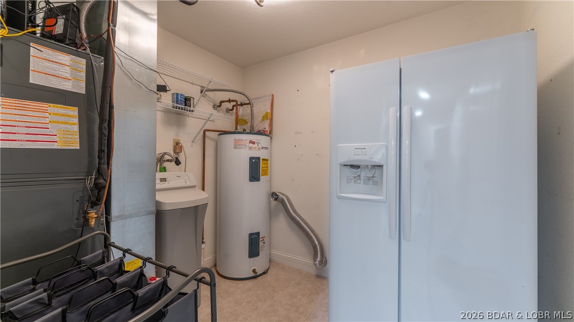 Nantucket Bay Condominium - Residential