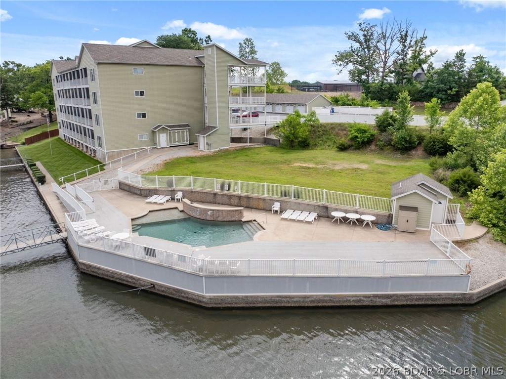 Nantucket Bay Condominium - Residential