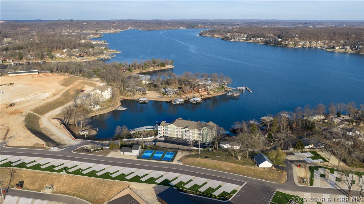 Nantucket Bay Condominium - Residential