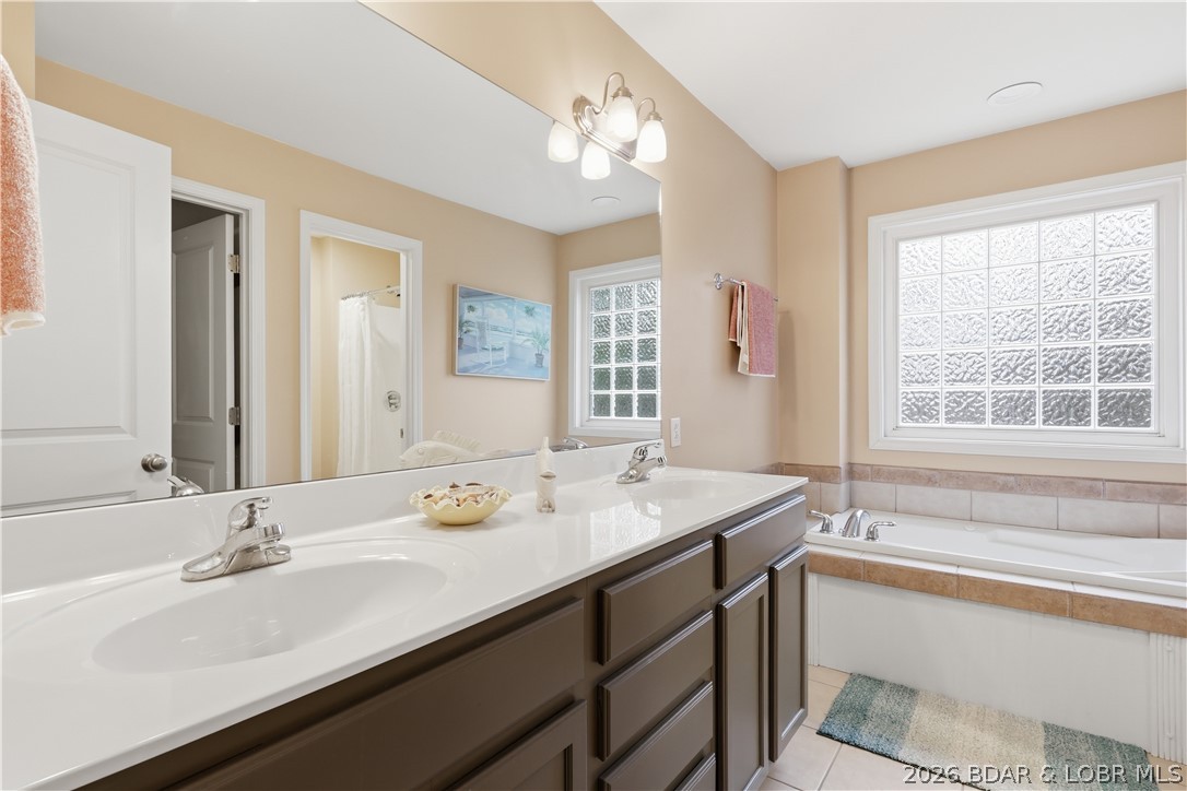 Kays Point #4 - Residential