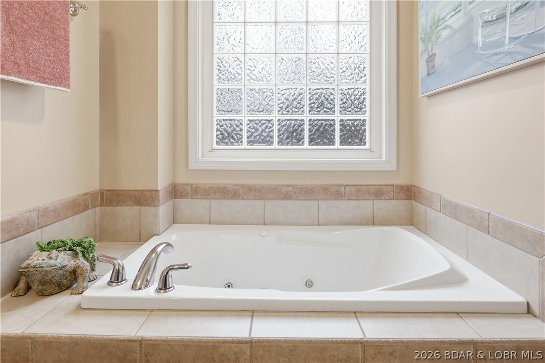 Kays Point #4 - Residential