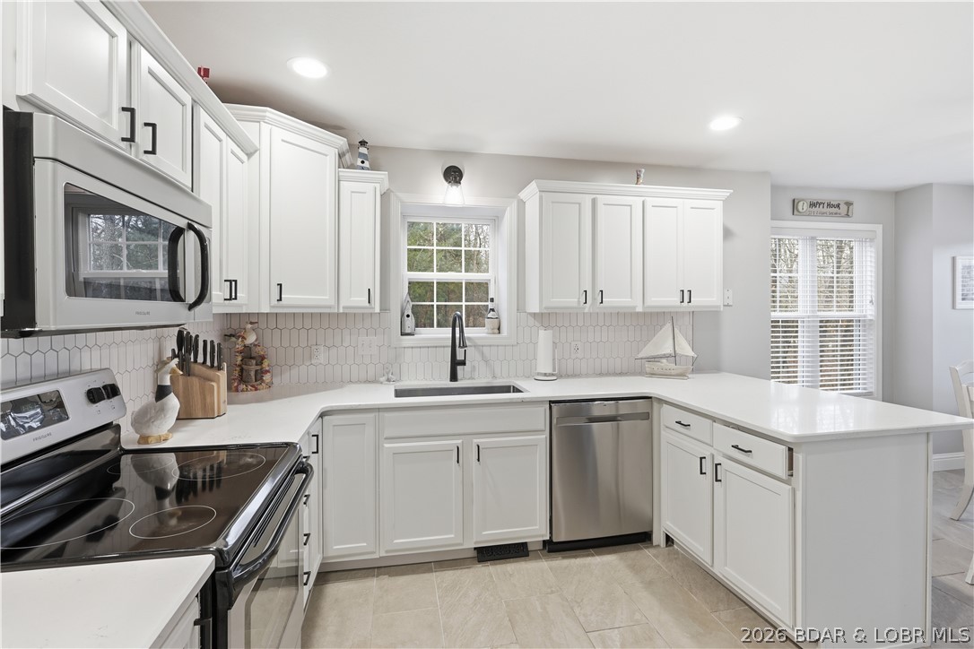 Kays Point #4 - Residential