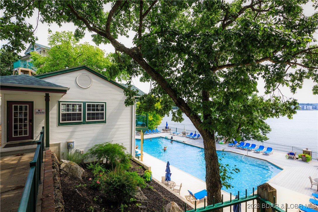 Harbour Towne Condominium - Residential