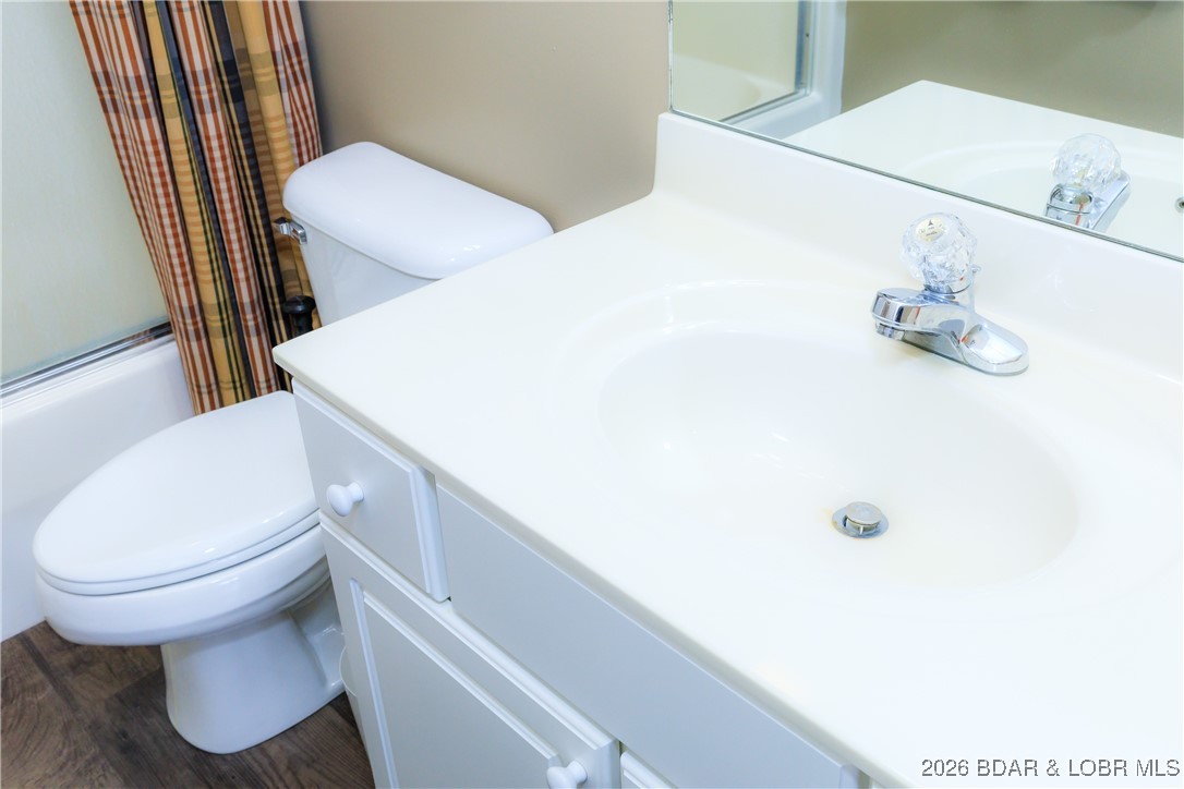 Harbour Towne Condominium - Residential