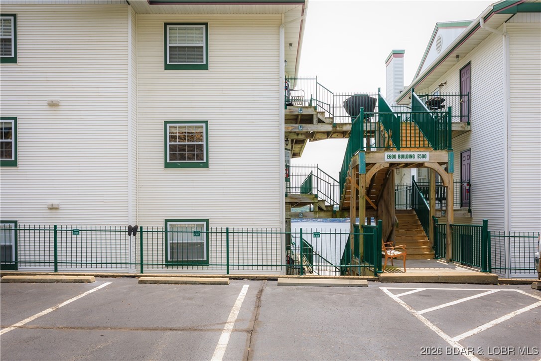 Harbour Towne Condominium - Residential