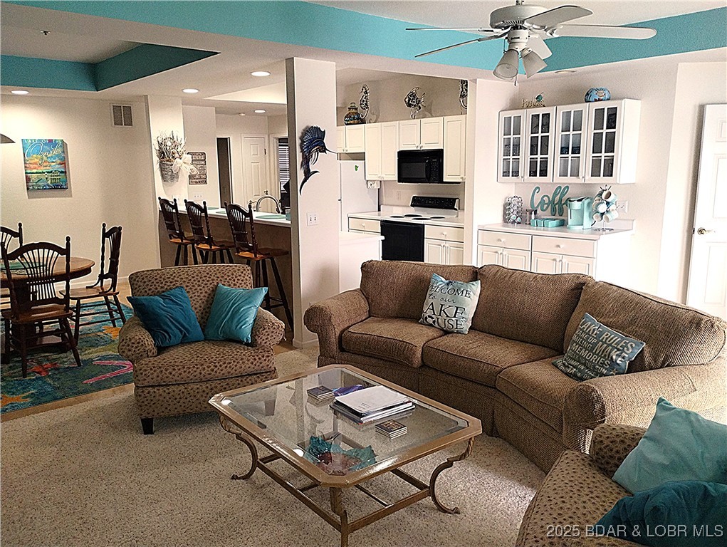 Harbour Towne Condominium - Residential