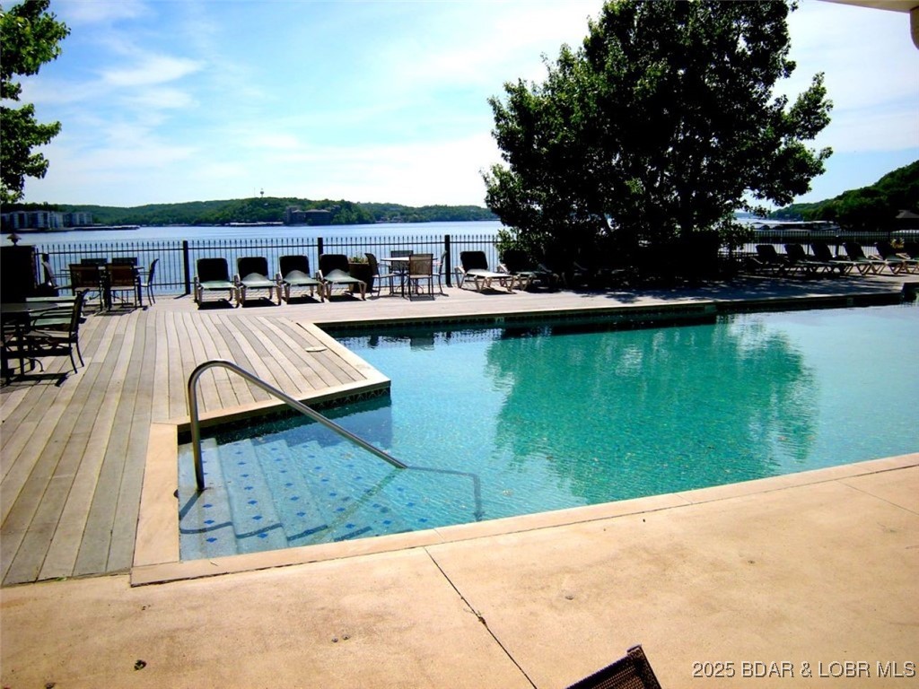 Harbour Towne Condominium - Residential