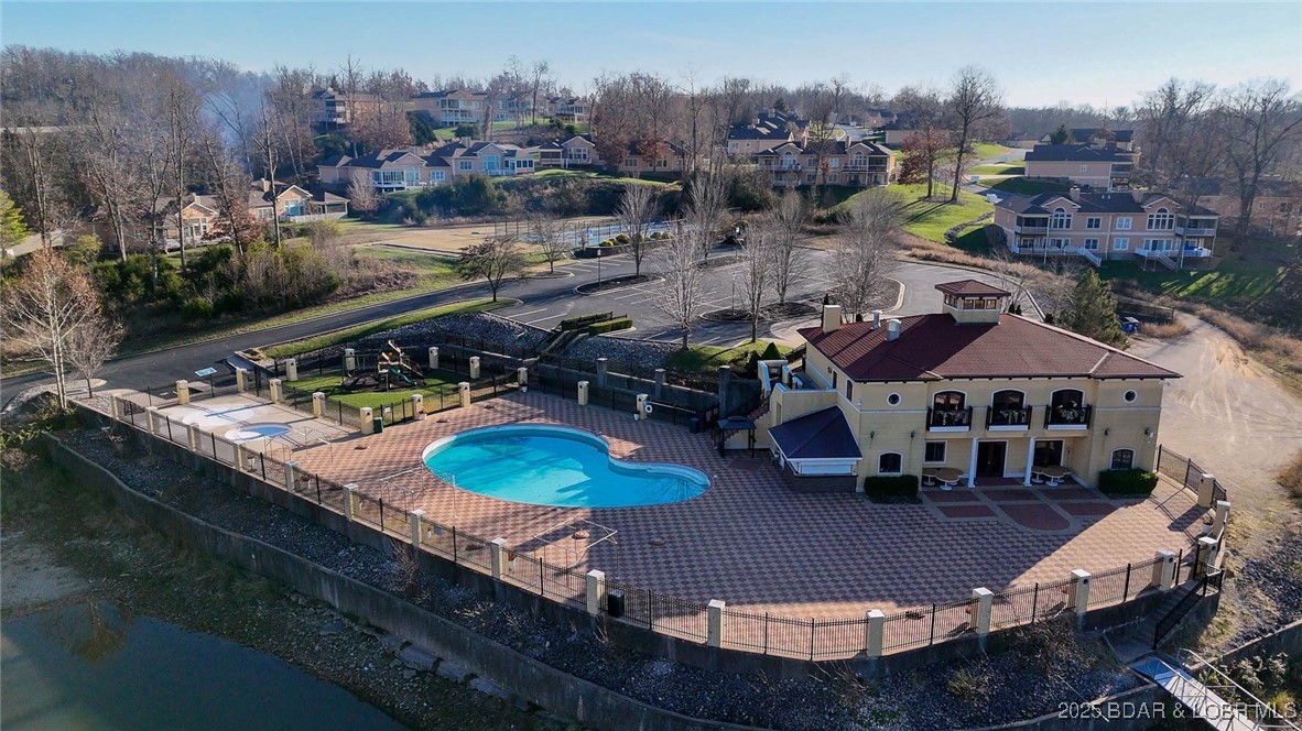 Grand Point - Residential