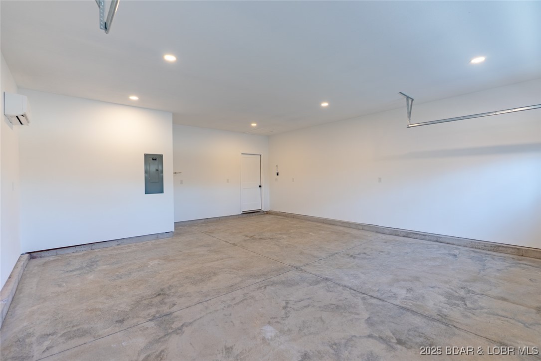 Grand Point - Residential