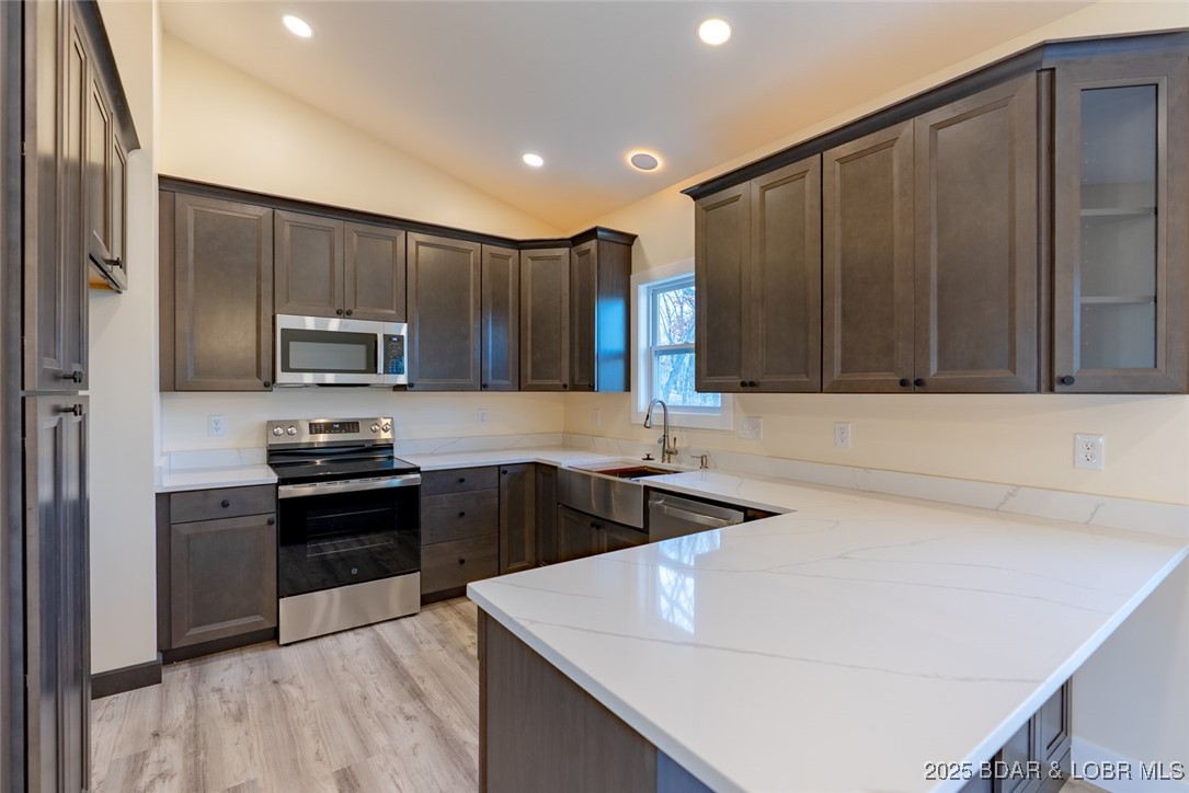 Grand Point - Residential