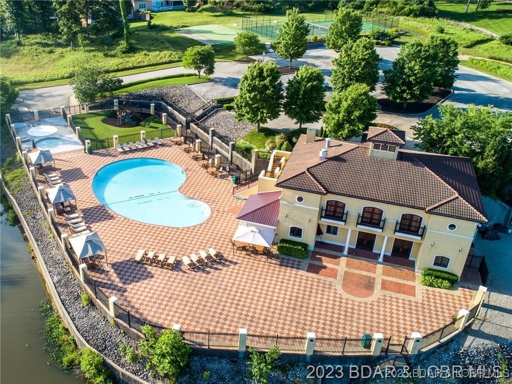 La Riva Est II - Land