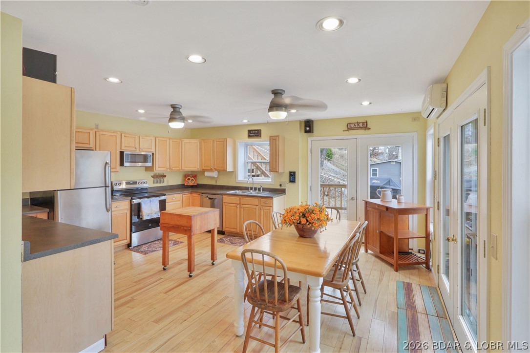 Oak Knoll Estates - Residential