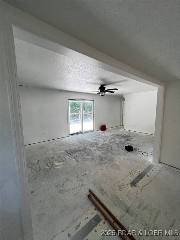 Cinnamon Hollow - Residential