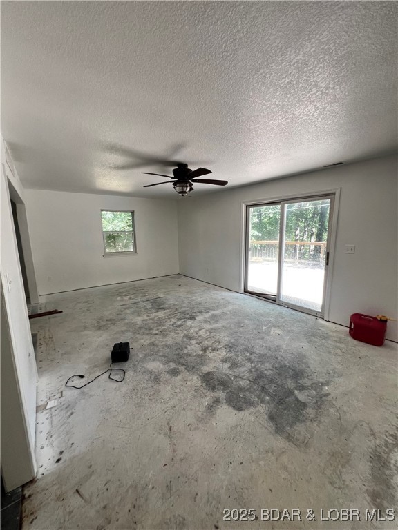 Cinnamon Hollow - Residential