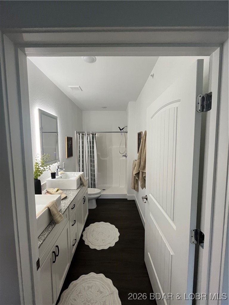 Highland Shores Condominium - Residential