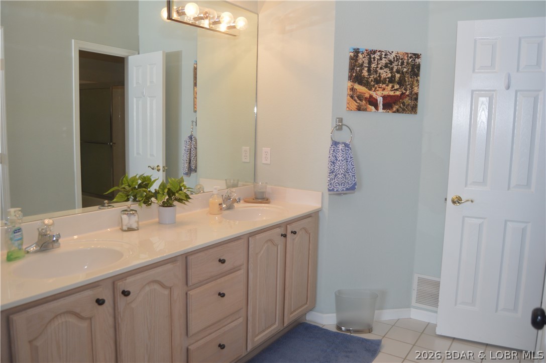 Harbour Towne Condominium - Residential