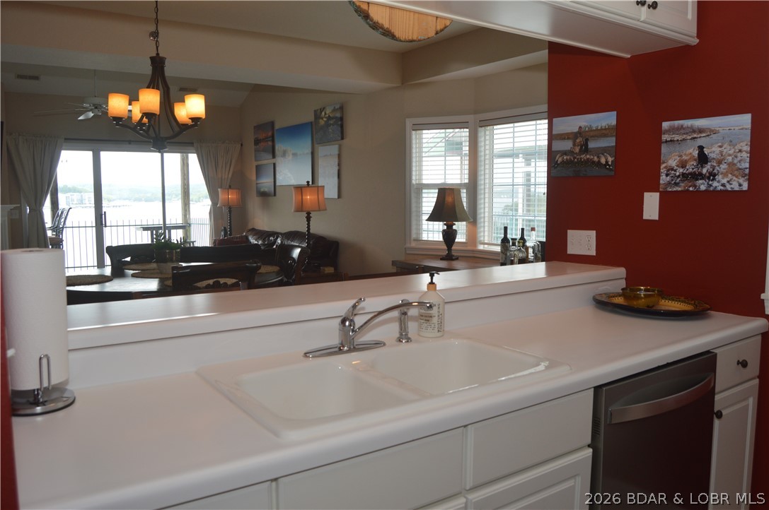 Harbour Towne Condominium - Residential