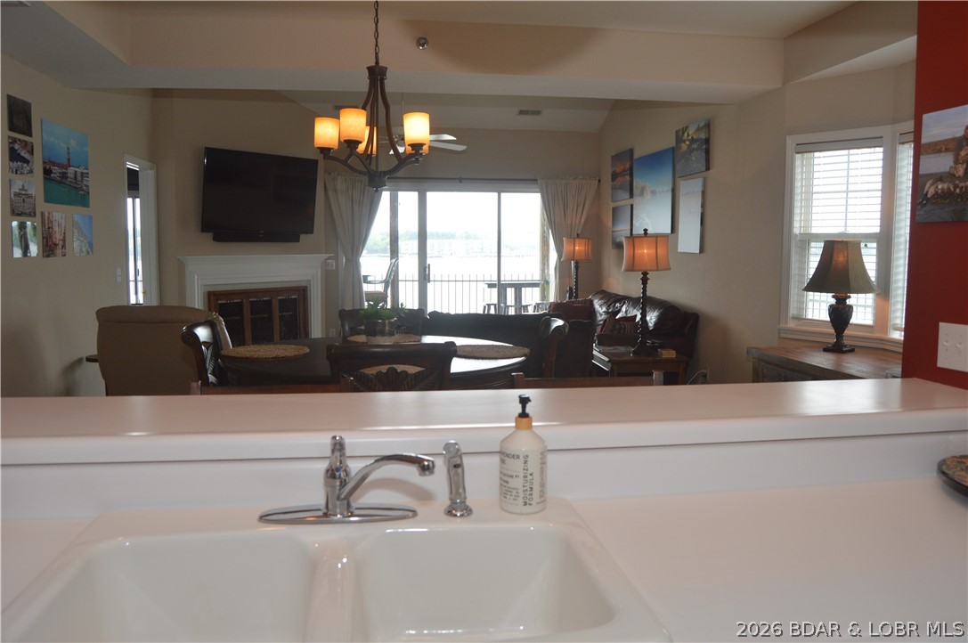 Harbour Towne Condominium - Residential