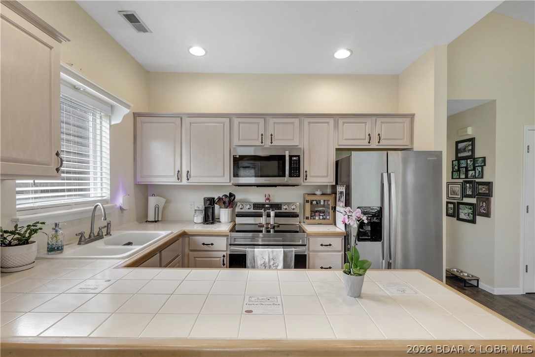 Old Kinderhook - Residential