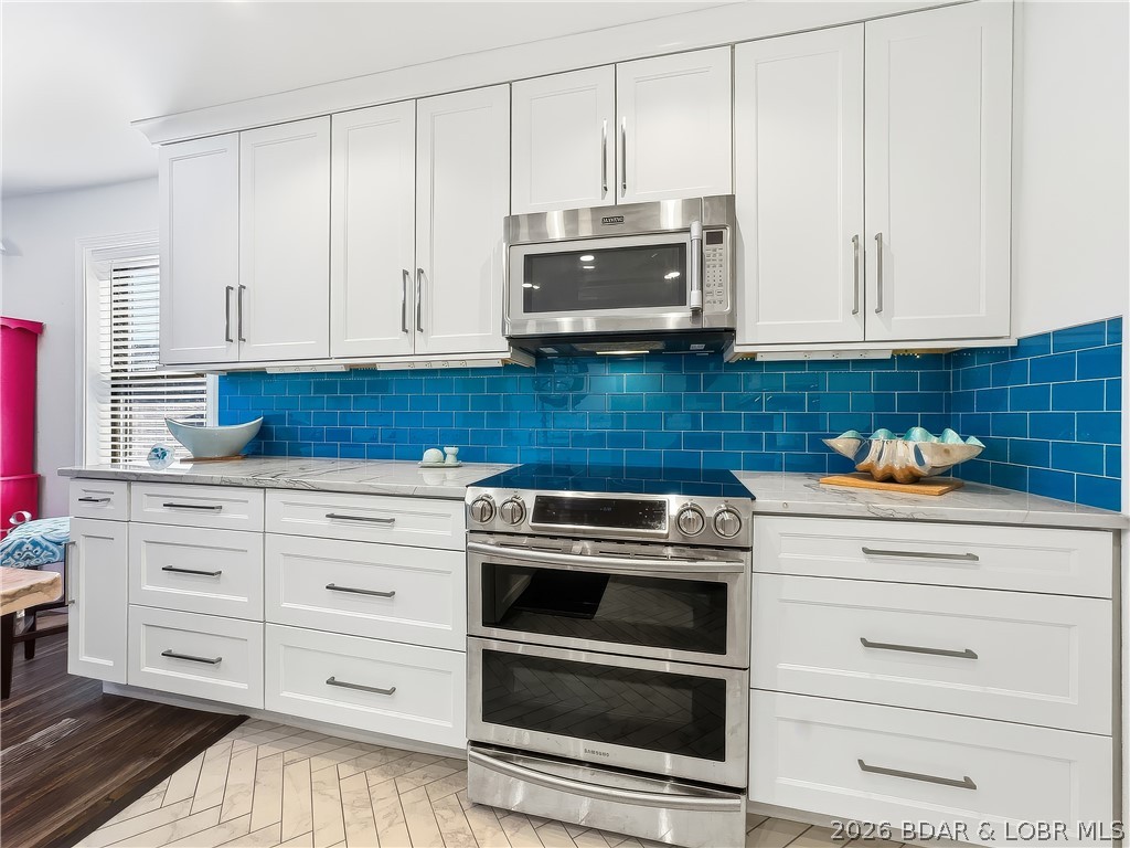 Oak Bluff Condominium - Residential