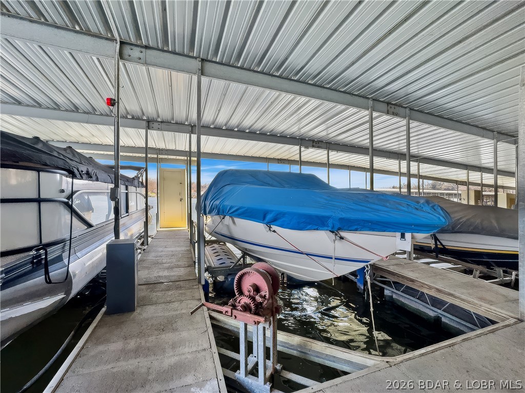 Oak Bluff Condominium - Residential