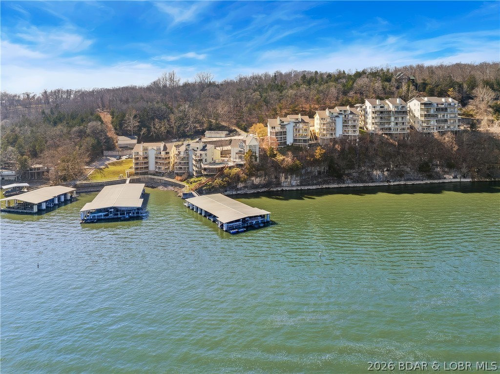 Oak Bluff Condominium - Residential