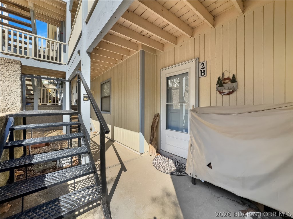 Oak Bluff Condominium - Residential