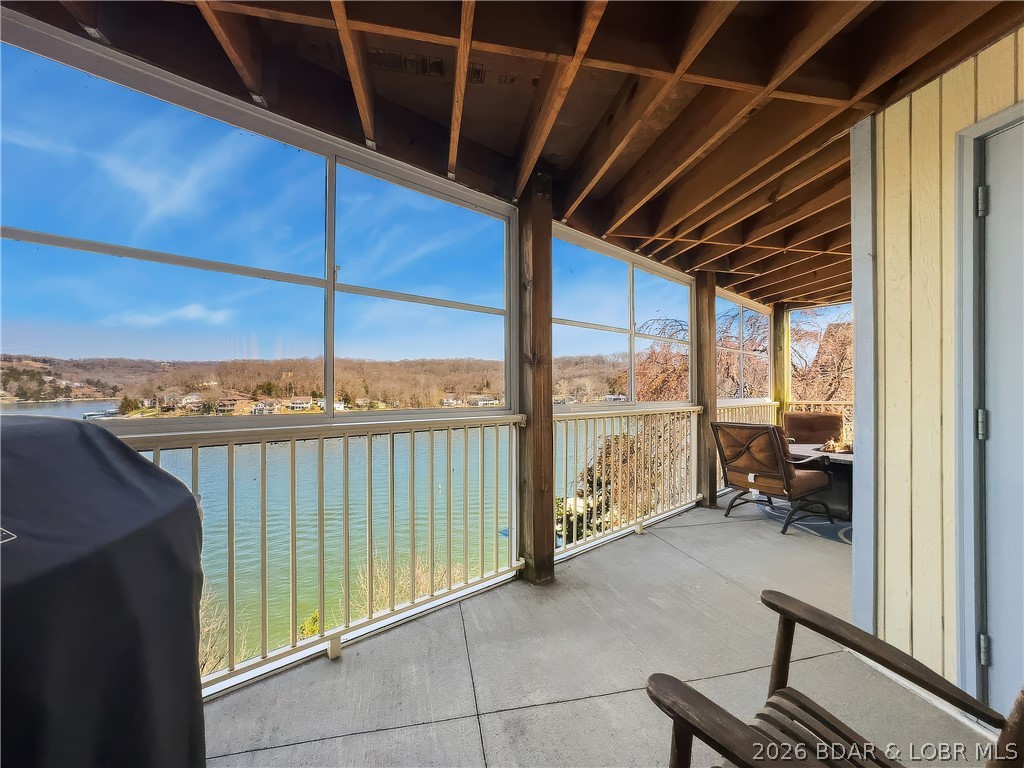 Oak Bluff Condominium - Residential