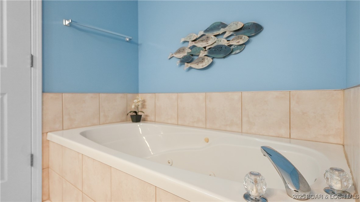 Grandview Point Condominium - Residential