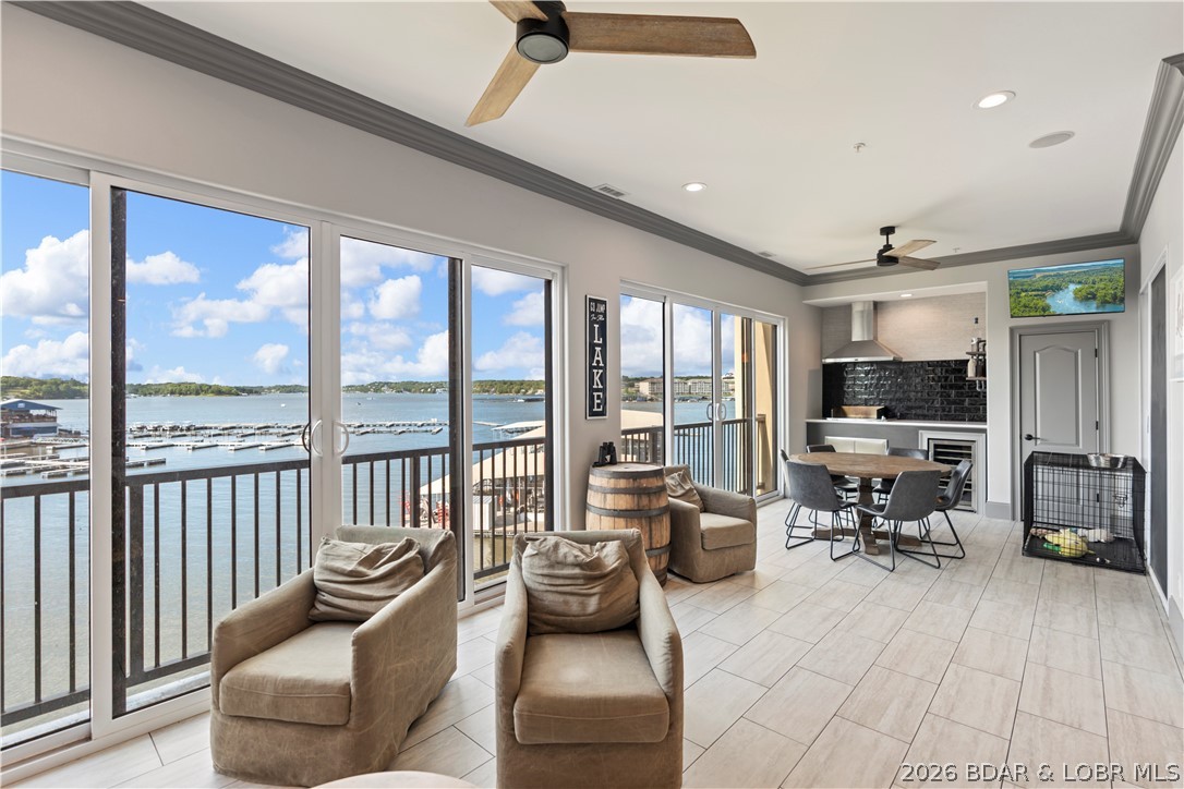 The Hamptons Condominium - Residential