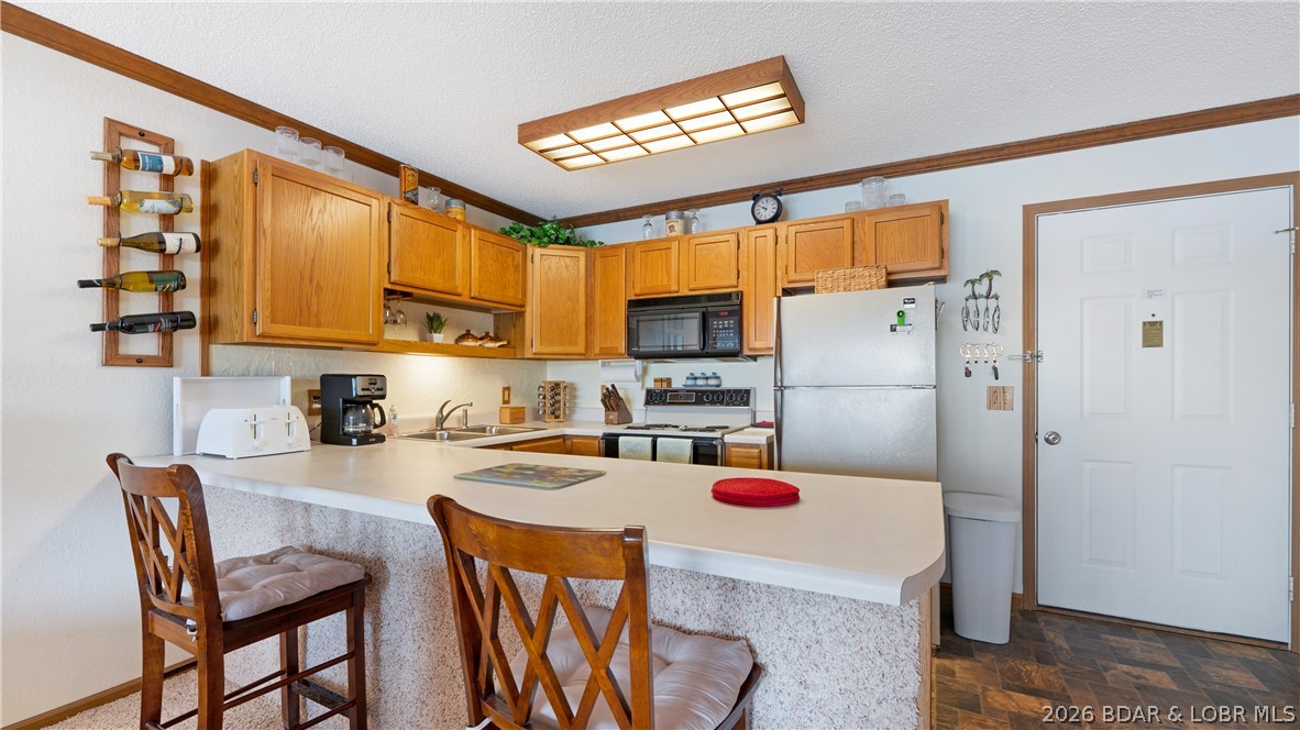 Golden Reef Resort Condominium - Residential