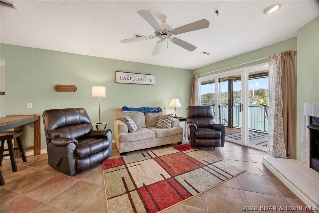 Cedar Glen Condominium - Residential