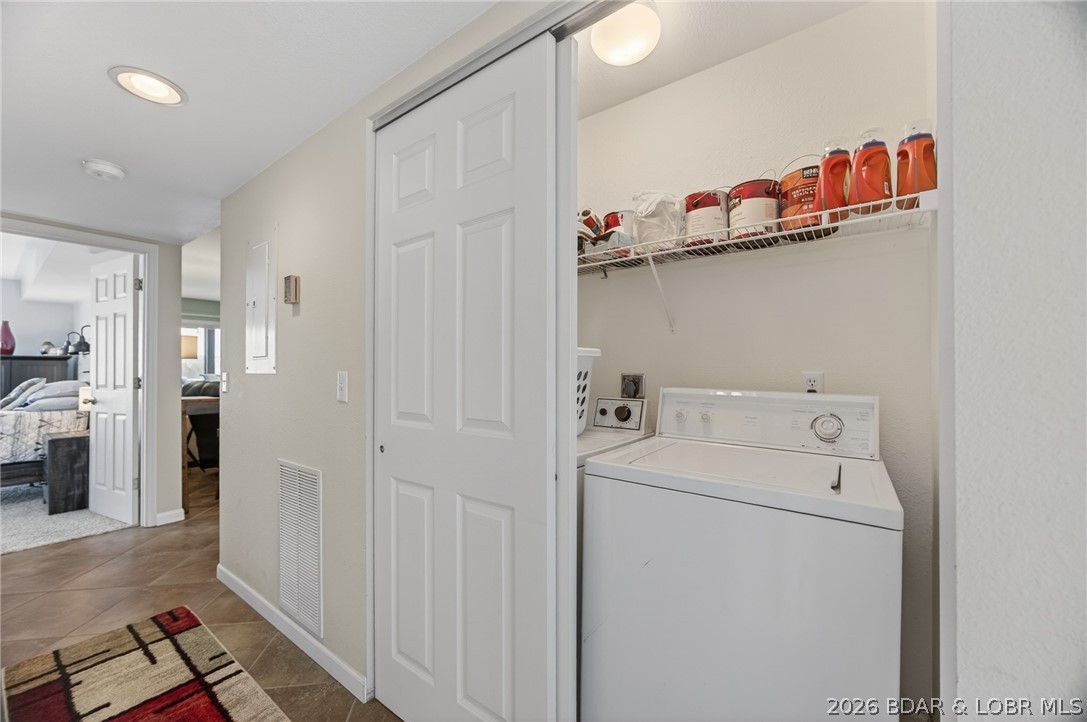 Cedar Glen Condominium - Residential