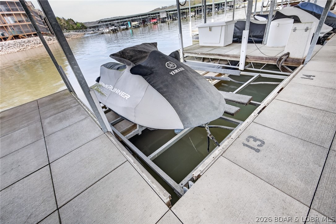 Cedar Glen Condominium - Residential