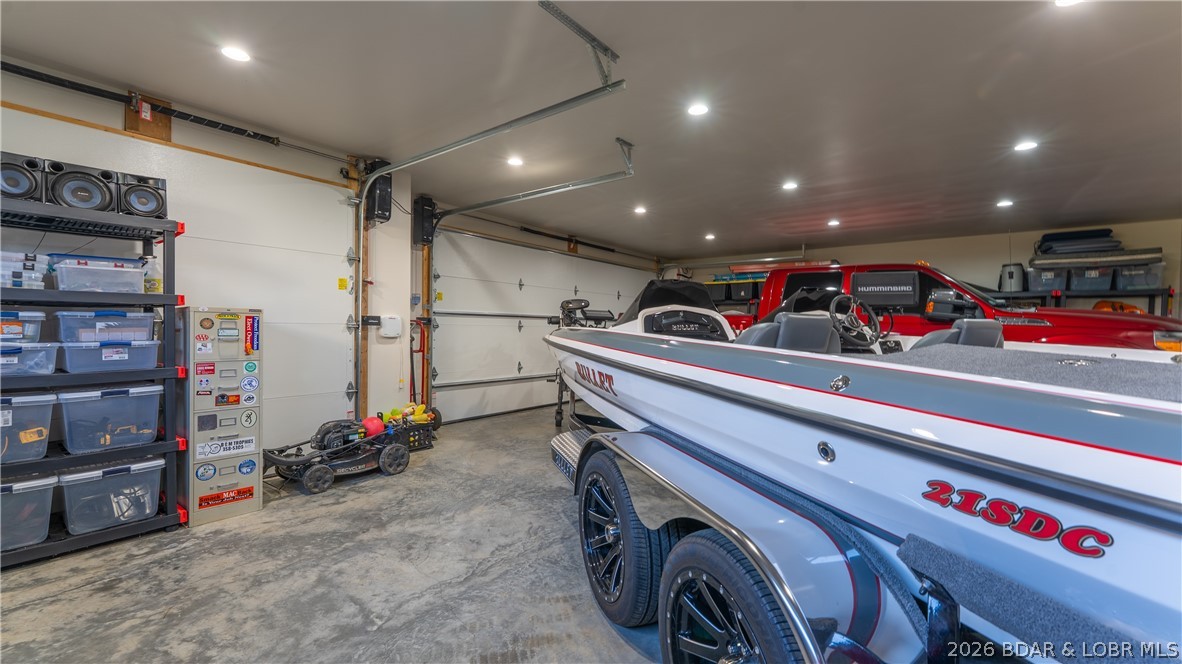 Four Seasons - Residential