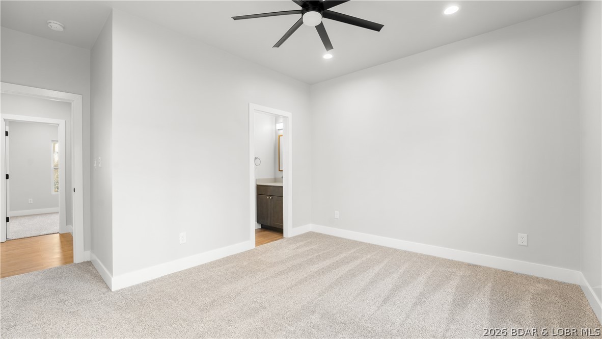 Four Seasons - Residential