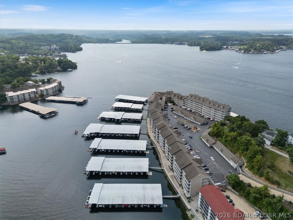 Lighthouse Pointe Condominium - Residential