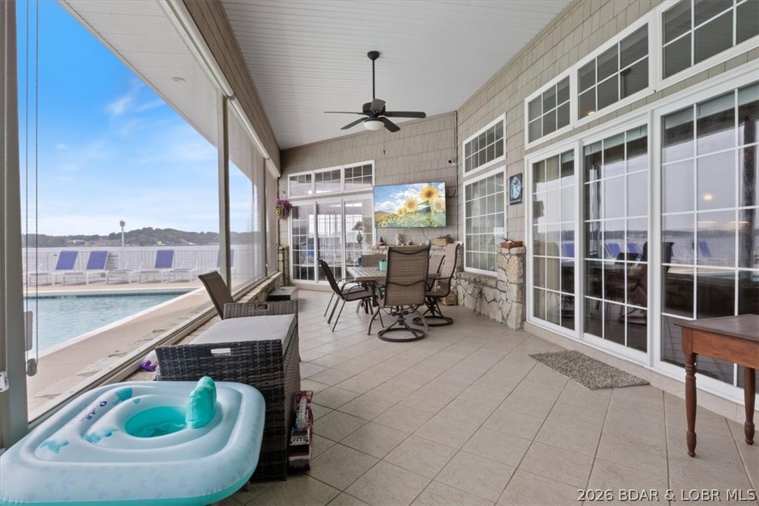 Lighthouse Pointe Condominium - Residential