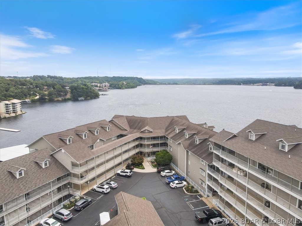 Lighthouse Pointe Condominium - Residential