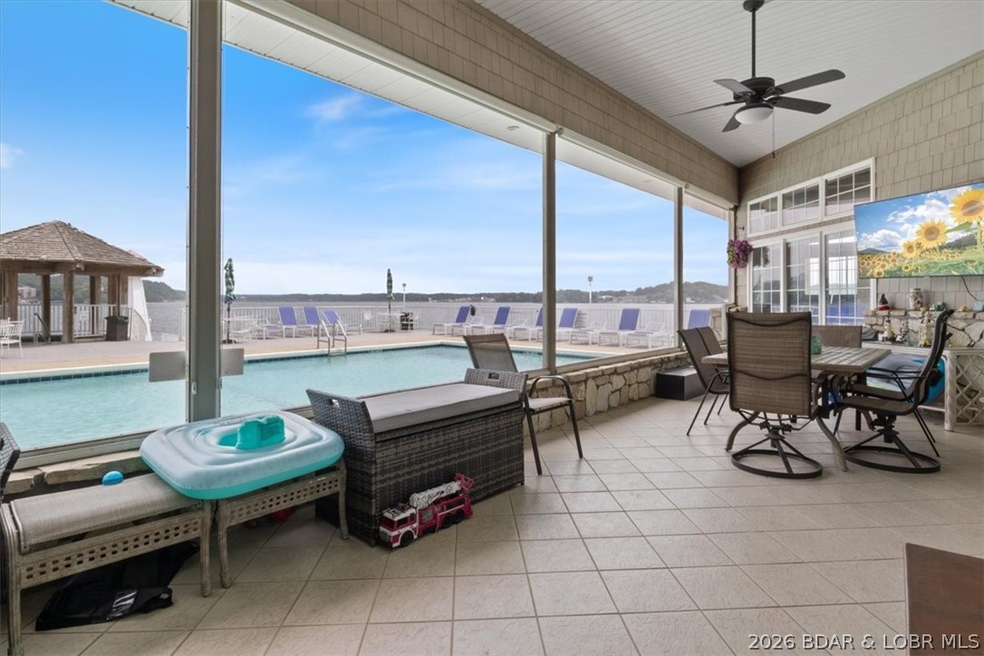 Lighthouse Pointe Condominium - Residential