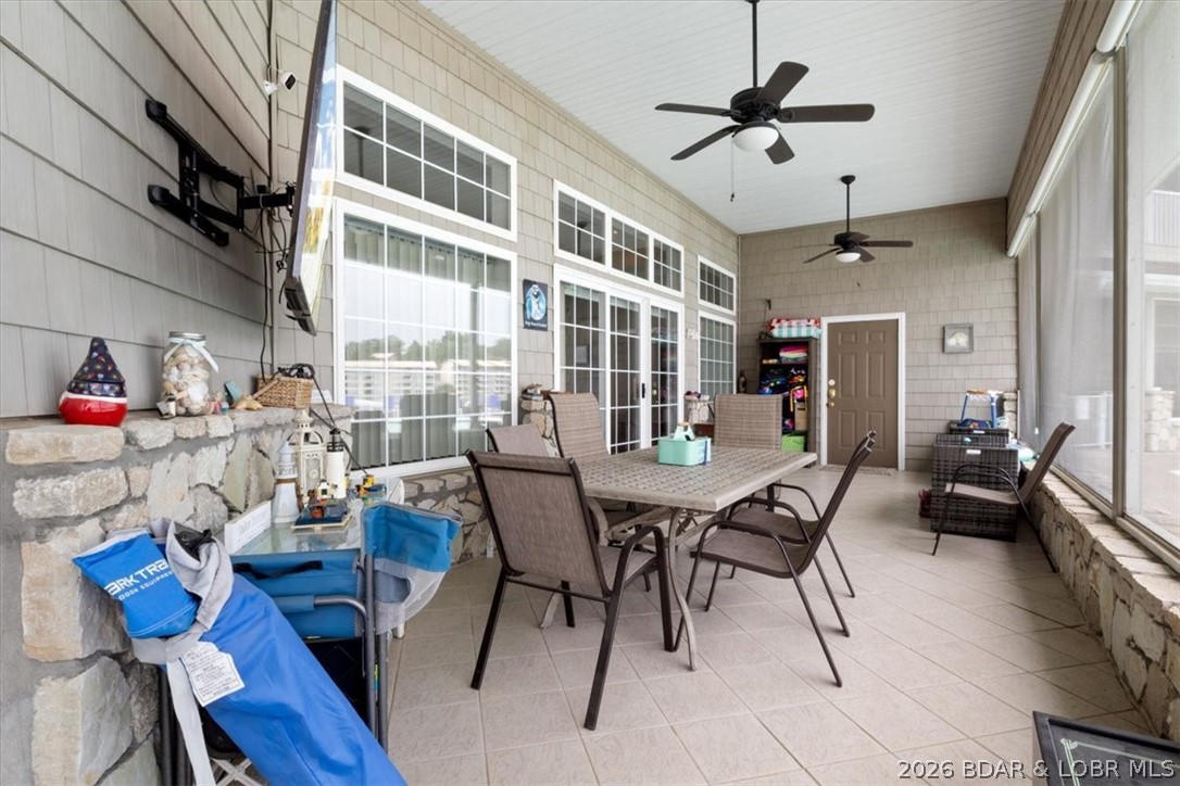 Lighthouse Pointe Condominium - Residential