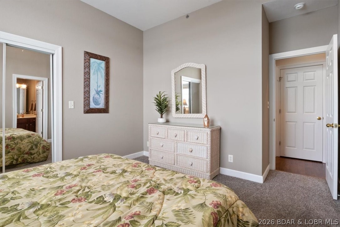 Lighthouse Pointe Condominium - Residential