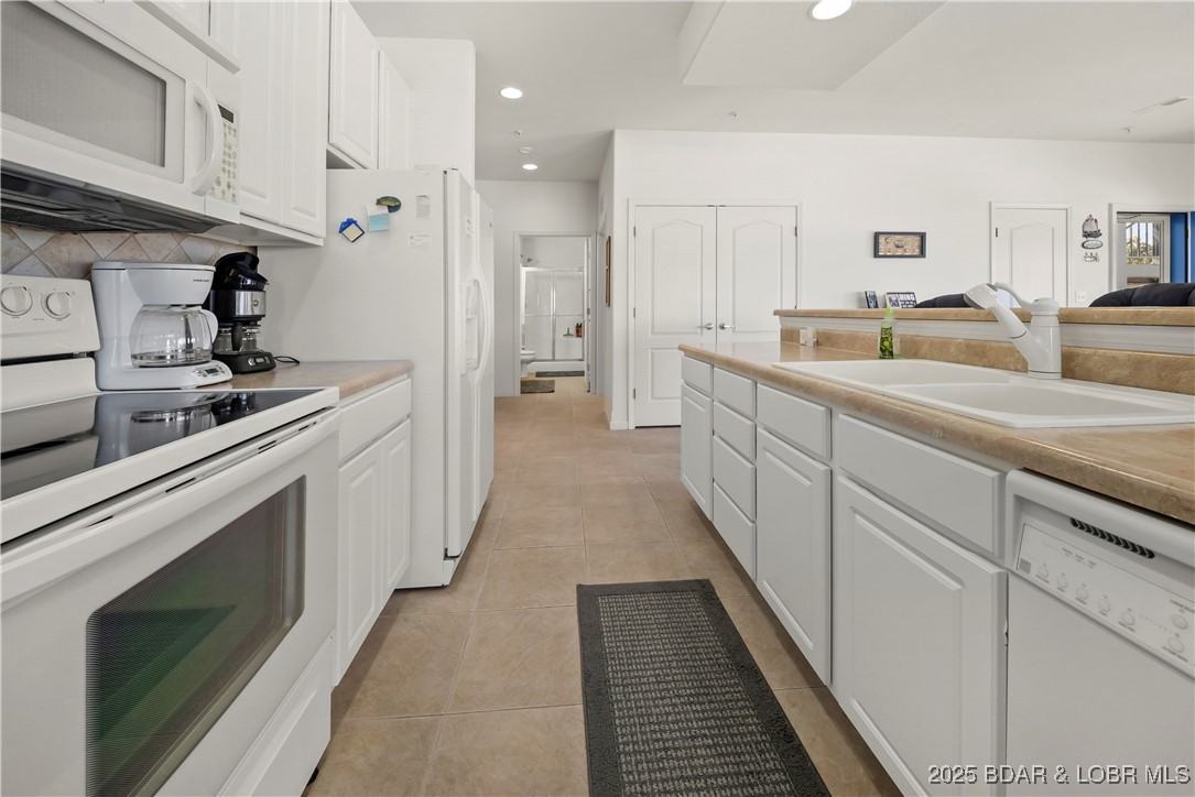 Monarch Cove Condominium - Residential