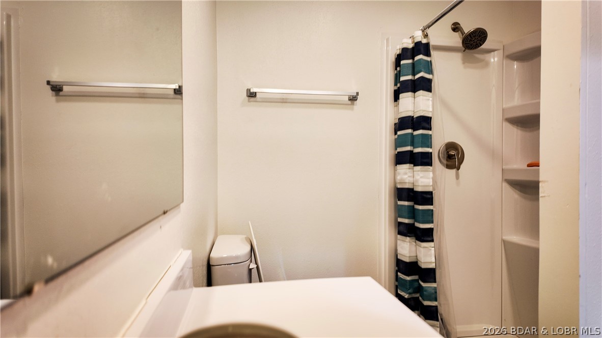 Niangua Hill - Residential