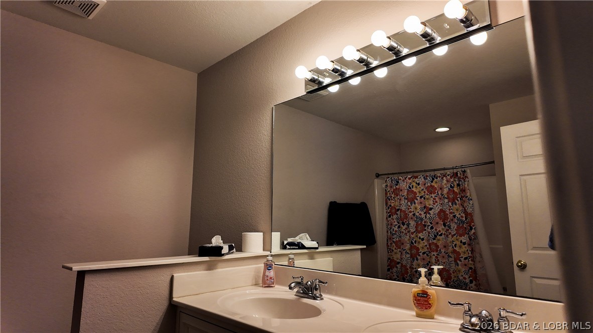 Niangua Hill - Residential