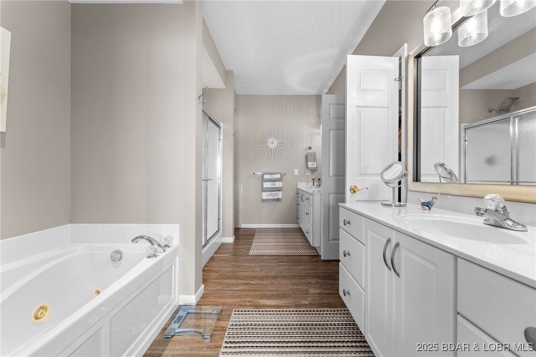 Palisades Condominium - Residential